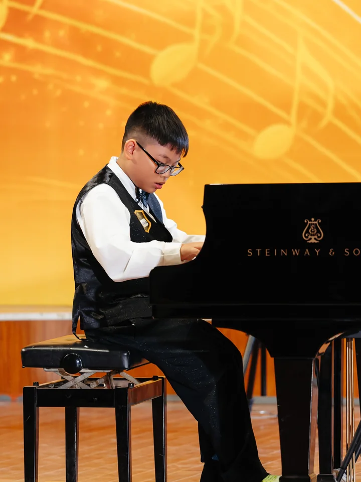 Trần Việt Tú