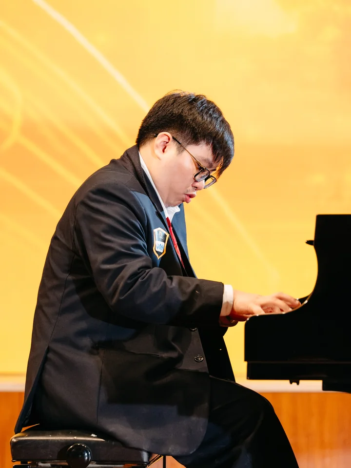 Phạm Tấn Sang