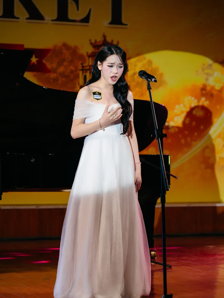 Nguyễn Thị Giang