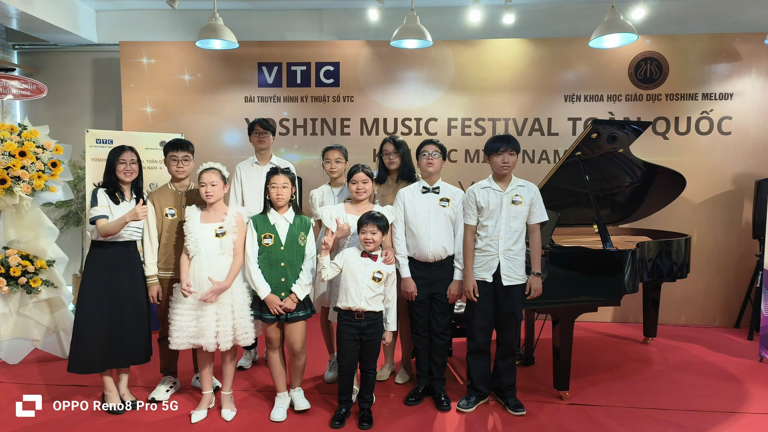 Hình ảnh trao giải cuộc thi Yoshine Music Festival 2024